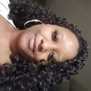 Meet your Posher, Darlene